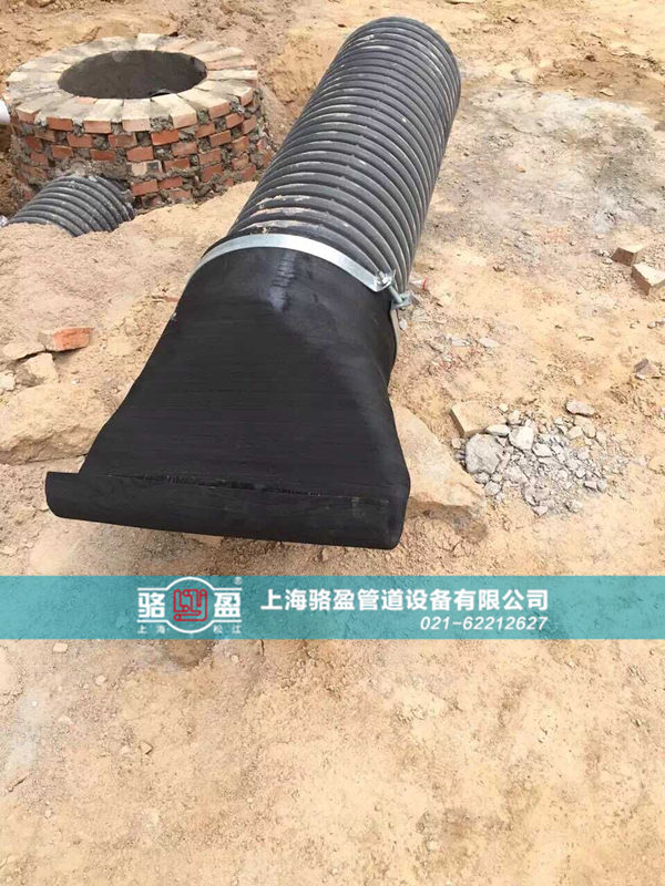 卡箍法蘭式<a href=http://m.zjkbhl.com/ target=_blank class=infotextkey><a href=http://m.zjkbhl.com target=_blank class=infotextkey>鴨嘴閥</a></a>安裝現(xiàn)場